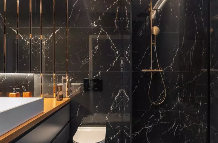 Men's bathroom