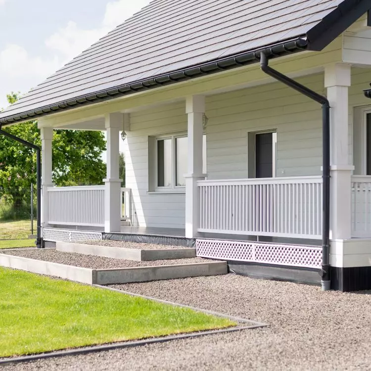 Single-family house near Krakow, facade made of Cedral CLICK WOOD boards in white C01