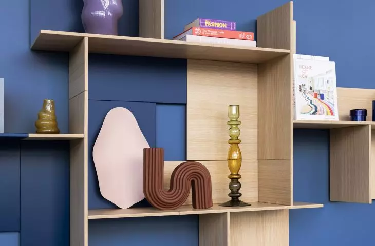 Crox modular shelf