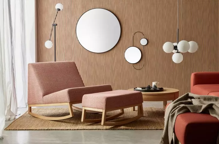 The Stan armchair, together with the footrest, provides the perfect place to soothe your senses