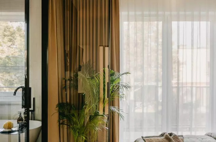 bedroom details