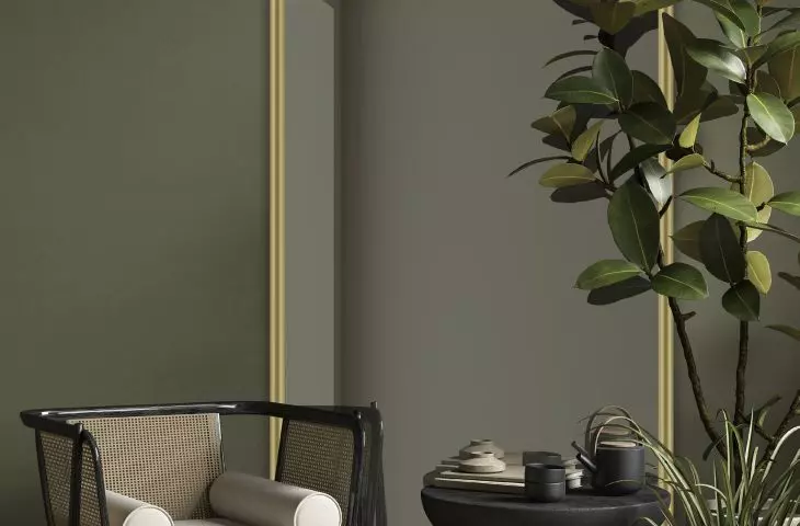 Mirror in gold frame with rounded corners Puffy