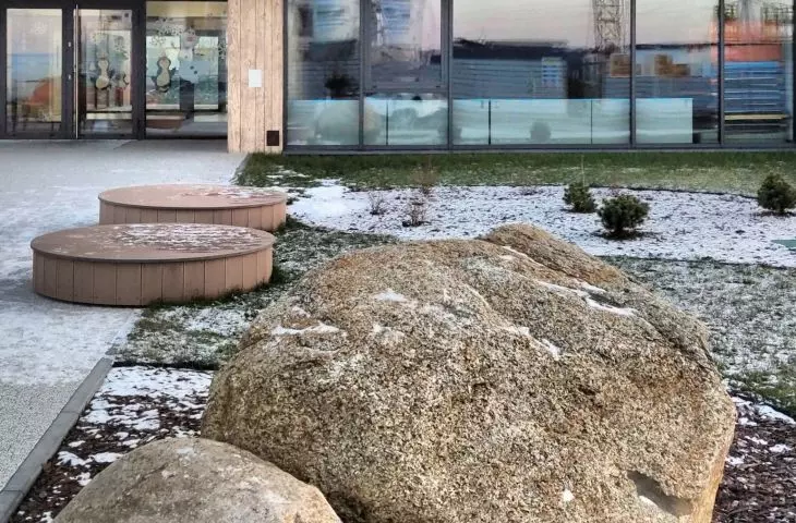 The architects also designed the immediate surroundings of the kindergarten