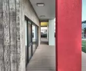 Architects applied colors to the columns