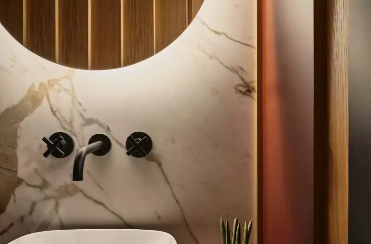 Stone on the wall in the bathroom