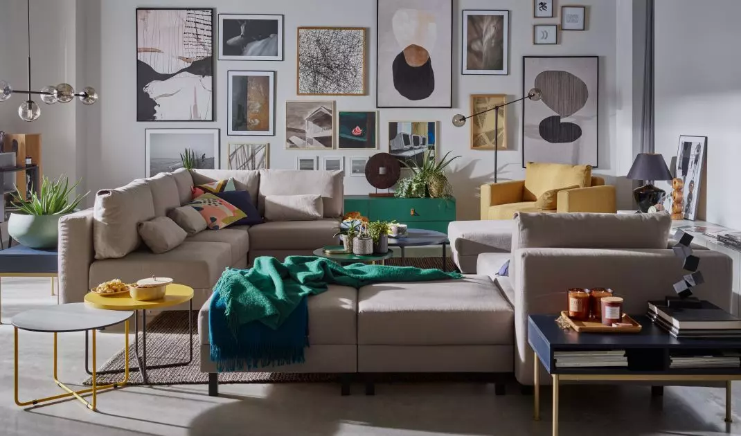 With the help of modular furniture you will create a unique arrangement 