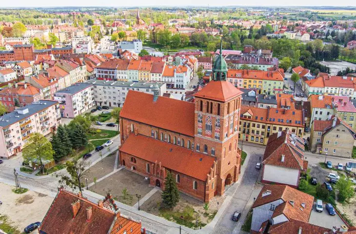 the slow city model assumes improving the quality of life of the city's residents away from the metropolitan hustle and bustle; Bartoszyce is the largest center in Poland affiliated with the Cittaslow network