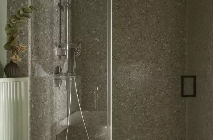 Shower area with natural stone