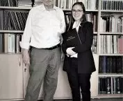 Marta Macqueen wraz z promotorem dr hab. Pawłem Kirschke