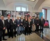 Prowadzący przedmiot Projektowanie wnętrz wraz z zaproszonymi gośćmi