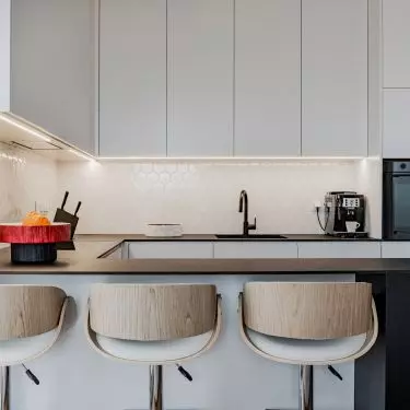 Semi-open kitchenette