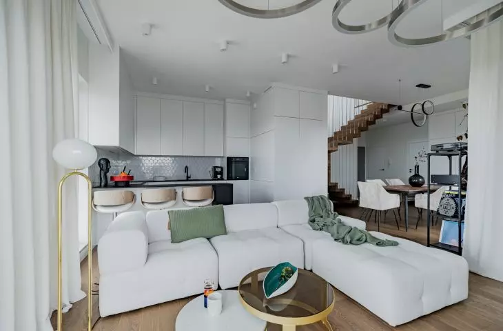 The living area is located on the first floor