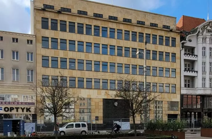 Former PKO BP bank, 1937 building, Wolności Square, Poznań.