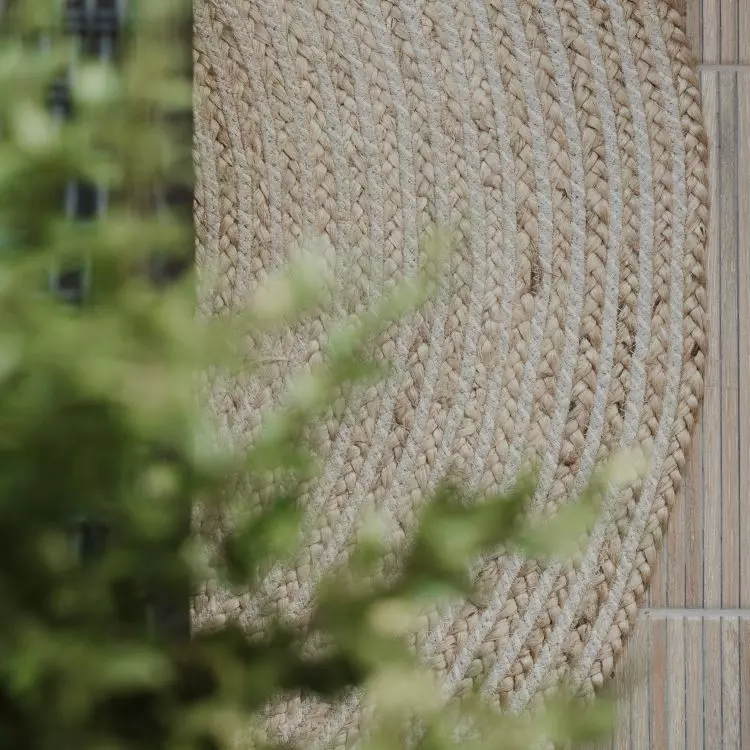 Balcony rug