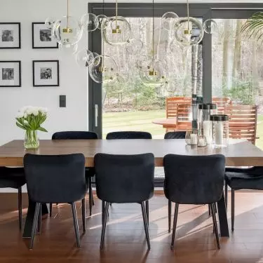 Dining room with original lamps