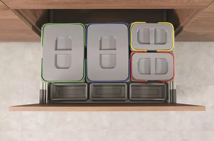 Garbage segregation system