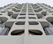 wrocławski Manhattan jest trochę jak śląskie Kukurydze, wgryzł się w panoramę miasta (proj.: Jadwiga Grabowska-Hawrylak)