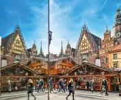 Wroclaw market trumps all during the Christmas Market, its quality and style show that the cultural gene has successfully jumped from the old inhabitants of Wroclaw to the new ones