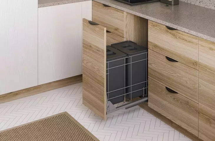 REJS company is one of the leading manufacturers and distributors of furniture accessories and components, operating on the Polish market