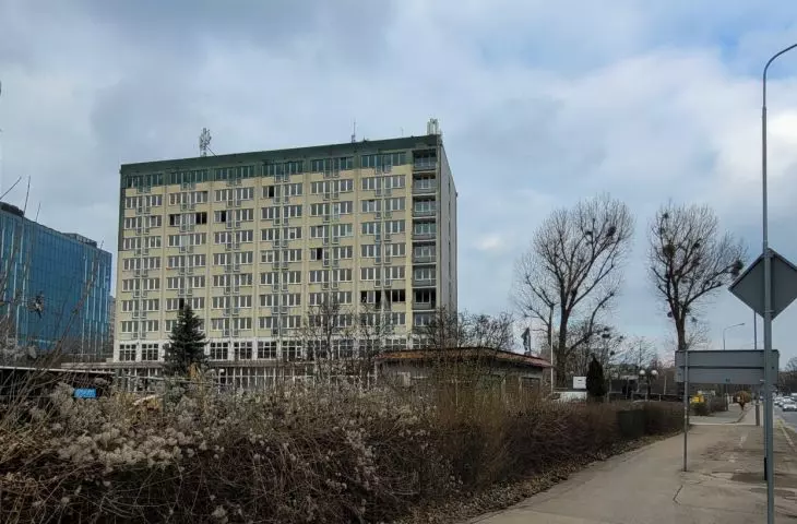 Former Ikar Hotel on Solna Street in Poznan