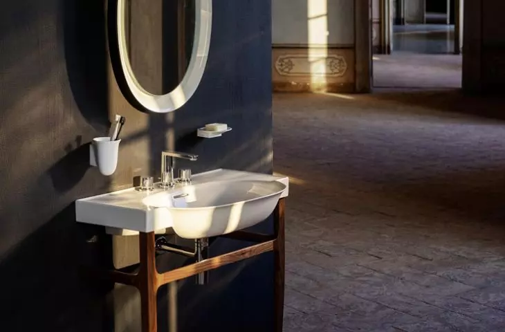 Bathroom by global designers