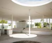 dużym wyzwaniem dla architektki był deszcz i odprowadzenie wody z dużego zadaszenia