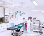 Płyty mineralne ze specjalną powłoką higieniczną
