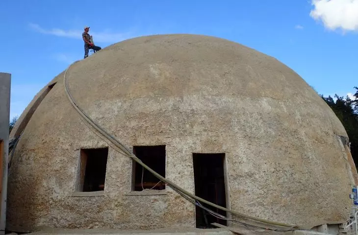 Previously, Domir produced domes made on site by spraying method
