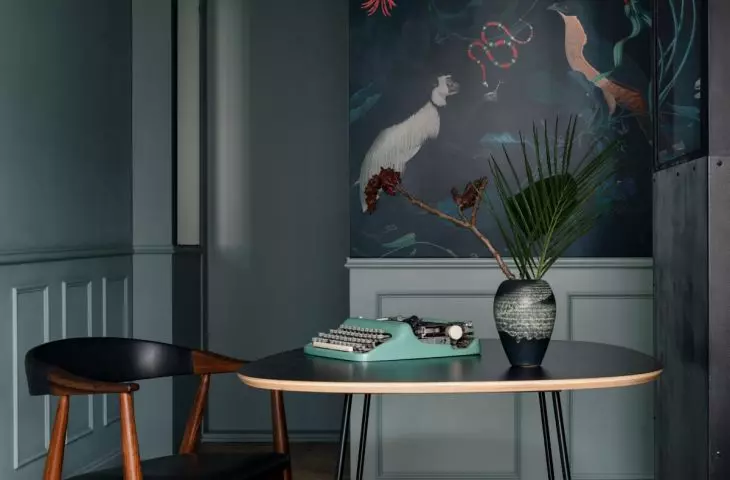 Teal Blue Garden wallpaper