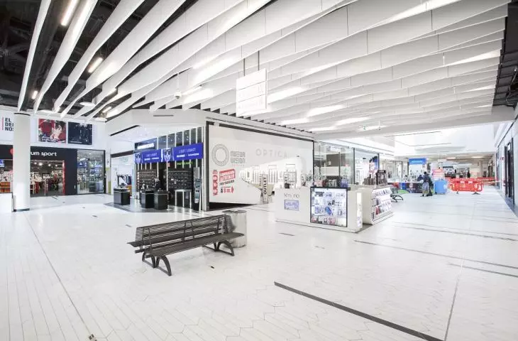 Ecophon Solo Baffle, Valle Real shopping center, Spain