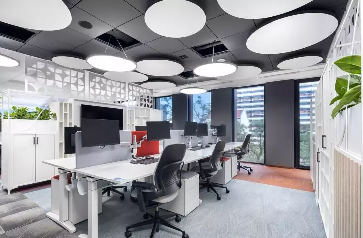 Ecophon Solo Circle at 3M office, Wroclaw, Poland