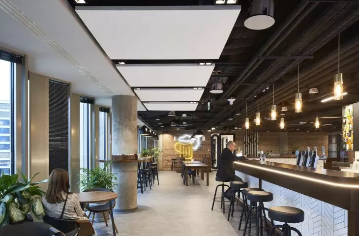 Ecophon Solo in the Warsaw office of the Żywiec Group, Browary Warszawskie