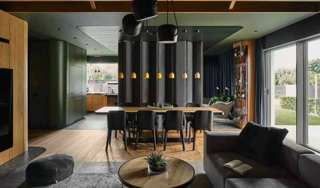 The dining room was separated from the kitchen by a felt partition