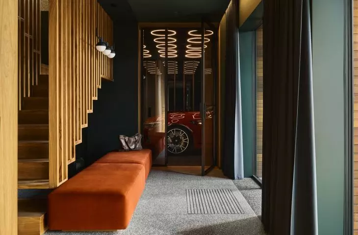 Hallway overlooking garage