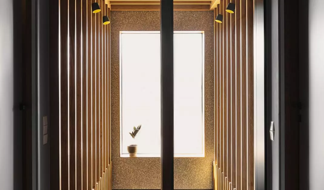 Upper corridor