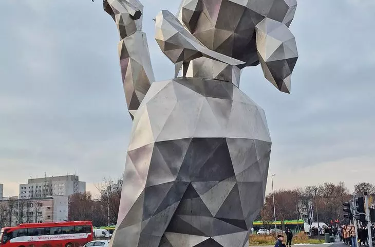 installation in front of the Posnania Gallery