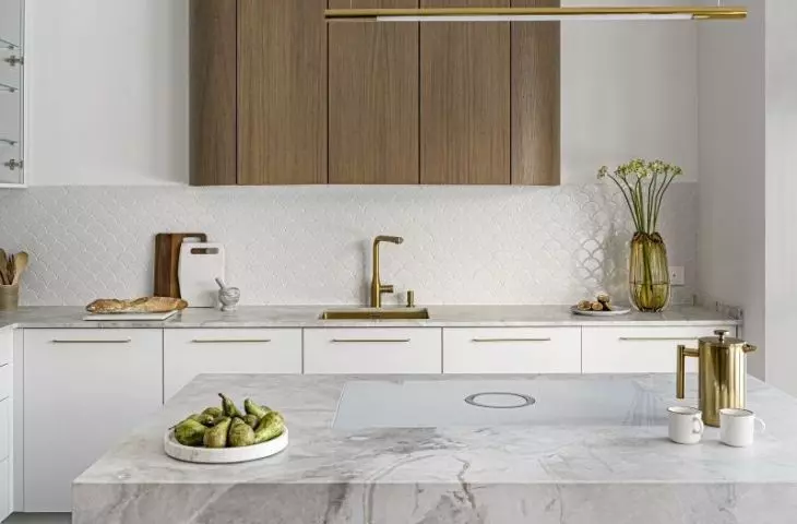 The kitchen is kept in white