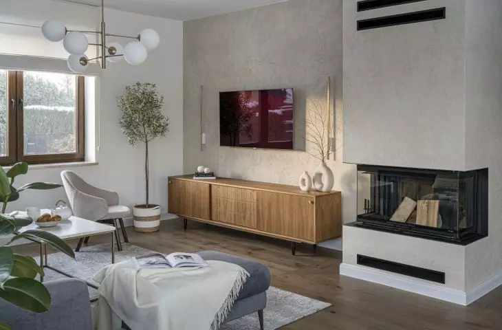 Living room with a decorative wall 