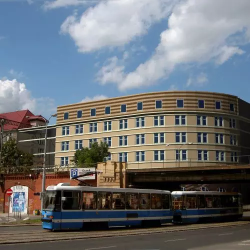 BUDYNEK URZĘDU MIASTA - WROCŁAW UL. BOGUSŁAWSKIEGO-PROJEKT URBANISTYCZNO-ARCHITEKTONICZNY DO ZMIANY MPZP