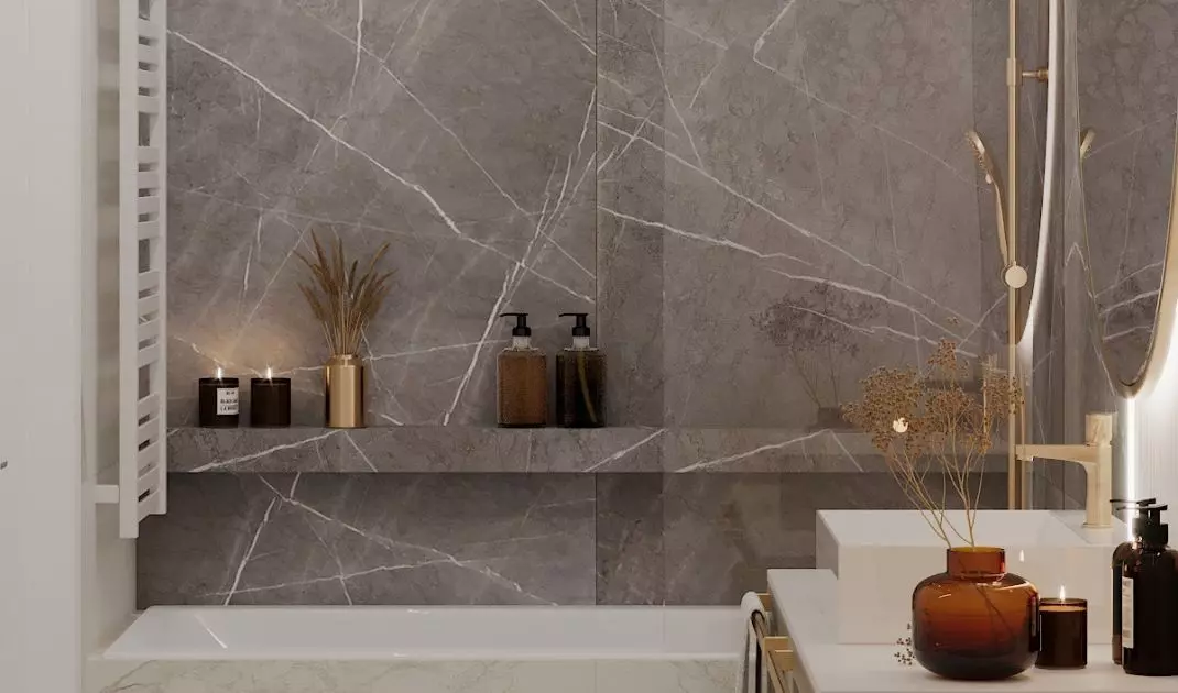 Bathtub in stone