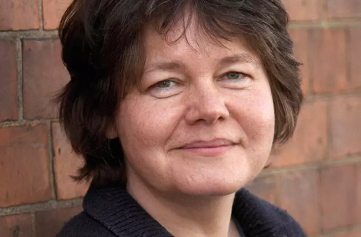 Carolyn Steel