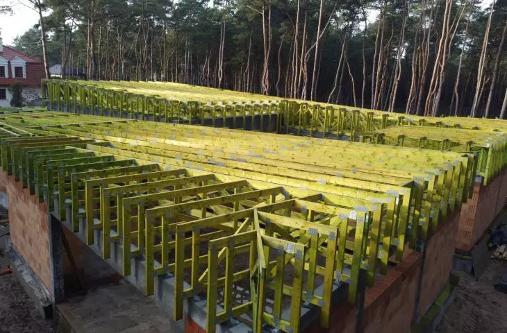 prefabrykowane wiązary dachowe