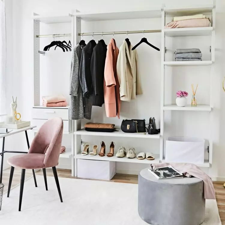 Scandinavian style toilette