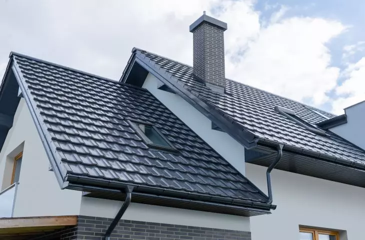 dachówka ceramiczna KODA FINESSE w kolorze łupka glazurowana 