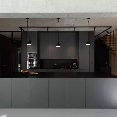 Kitchen in dark shades 