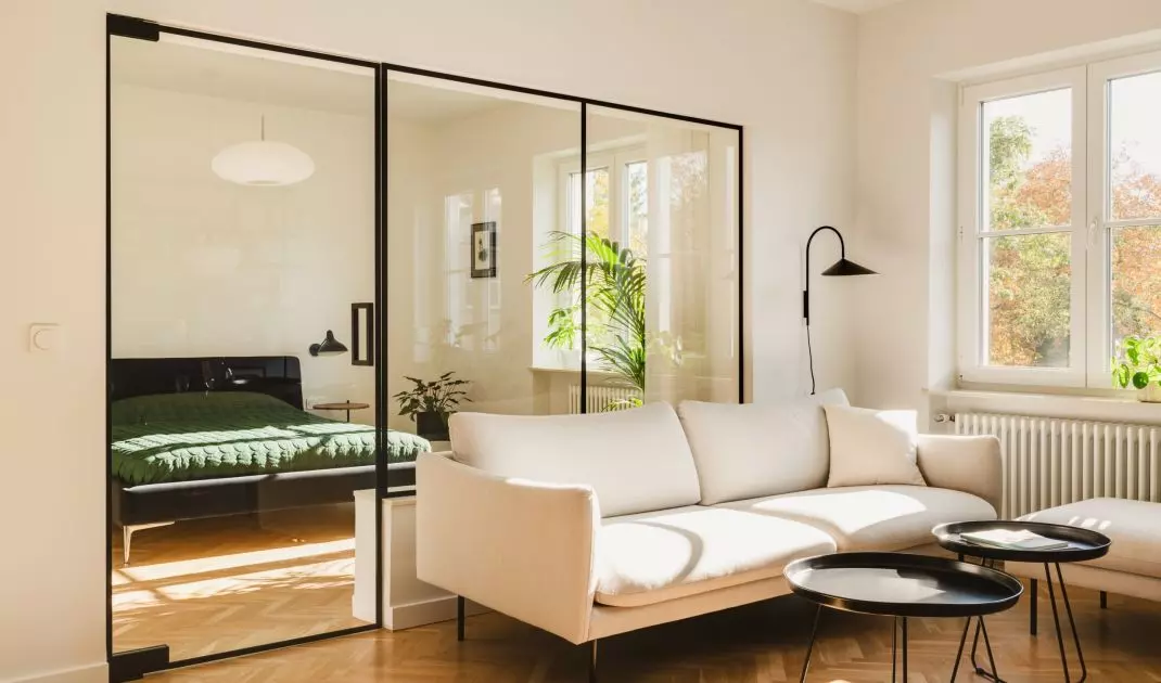 Living area with glazing