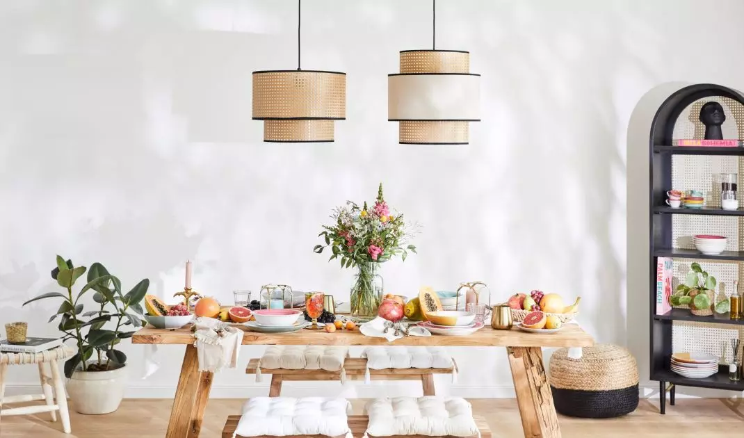 Ensure idyllic decor
