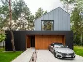 U-Directed House