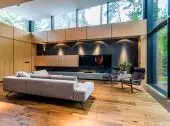 U-Directed House