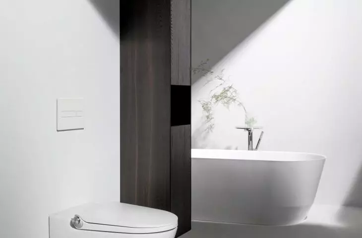 Small city bathroom